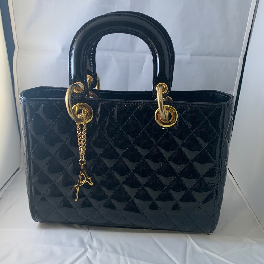 Purse - Picture 2 of 3